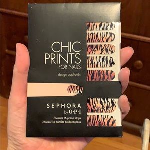 NEW Chic Prints for Nails Tiger Design Appliqués